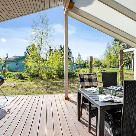 Akseli - 800m From The Sea By Interhome * Bøtø By